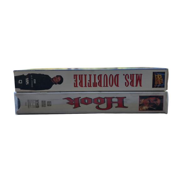 Vintage Robin Williams VHS Tapes Hook & Mrs. Doubtfire - Picture 5 of 6